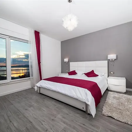 Vila Geminus 1 Luxury In Makarska, Private Pool *